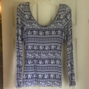 Elephant shirt medium